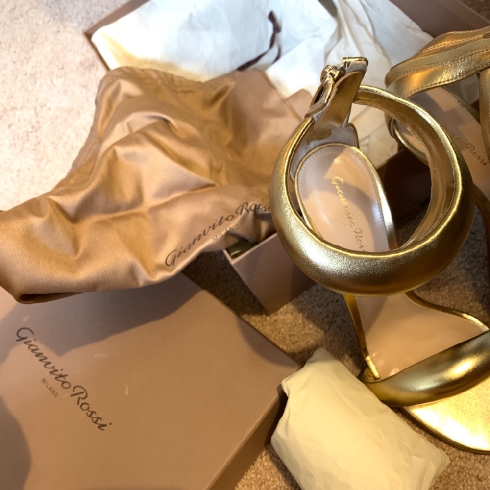 Gianvito Rossi Bijoux Heels - Picture 6 of 6